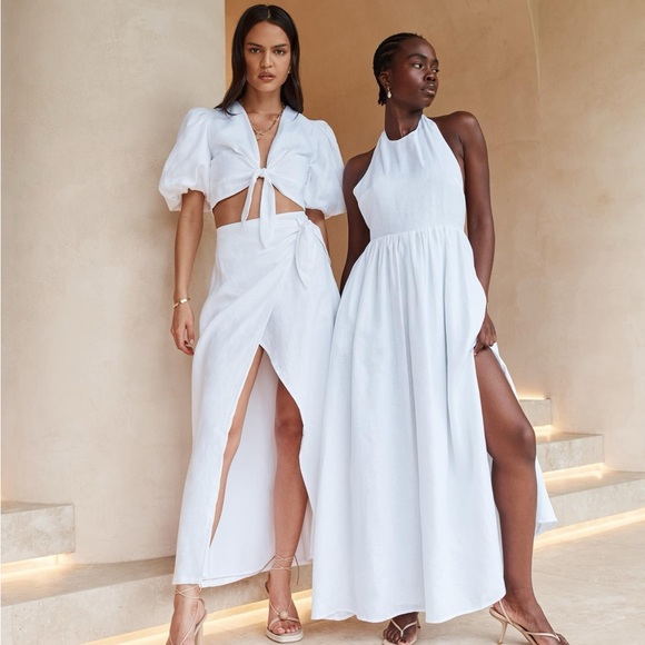 DISSH Hallie White Linen Top - Picture 2 of 7